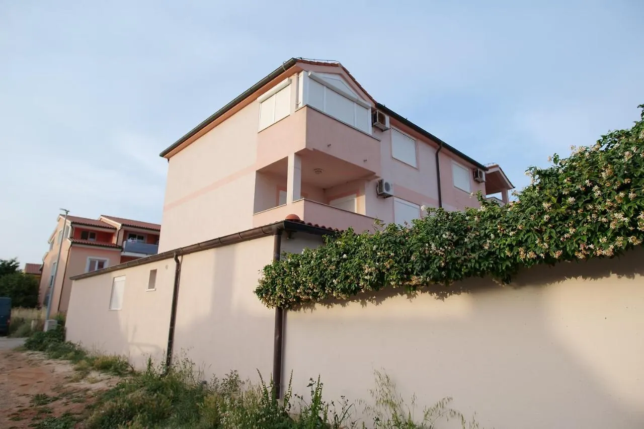 Luka Apartment Medulin