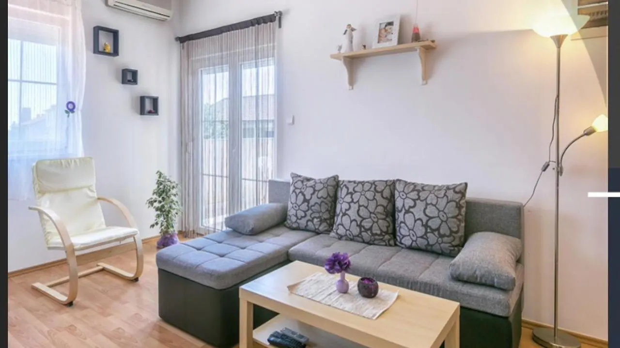 Luka Apartman Medulin 0*,  Horvátország